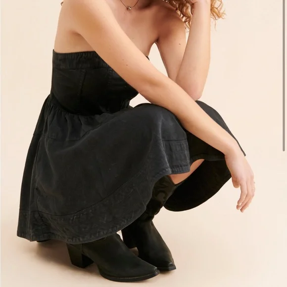 Free People Black Strapless Candace Corset Mini Dress – Women’s Large – EUC - Picture 2 of 9